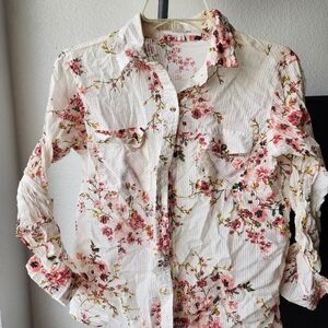 Eden & Olivia Pink and White Floral Top, Size Small